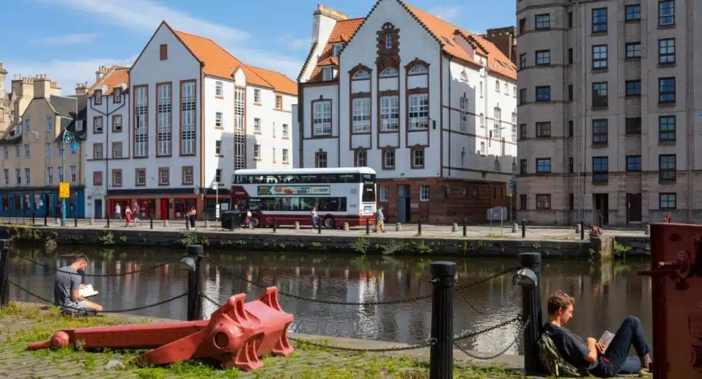 Students-chilling-Water-of-Leith