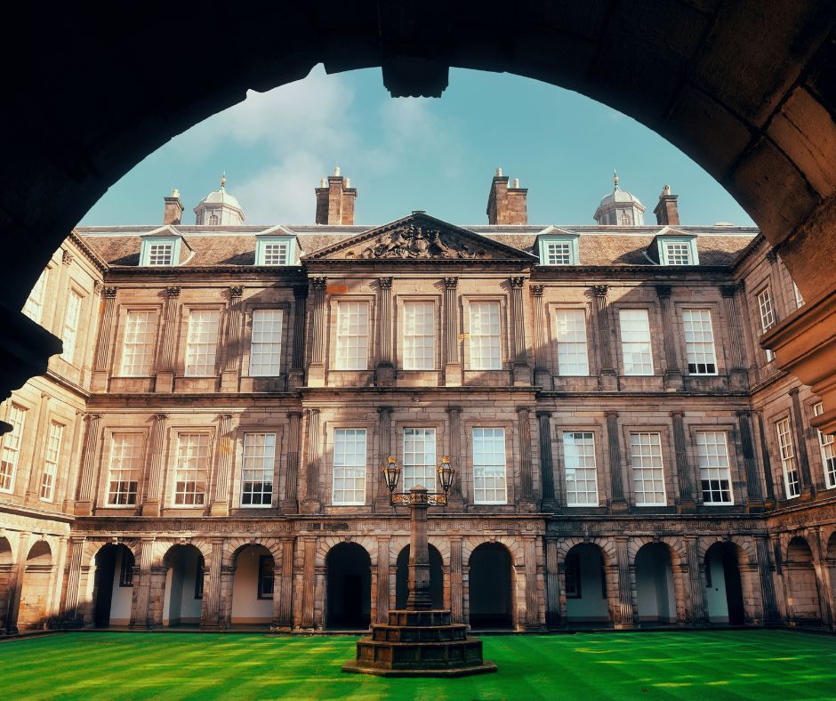 Palace of holyroodhouse image